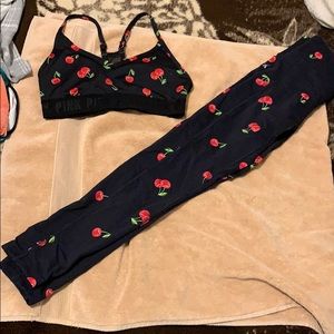 Work out set cherry Victoria secret